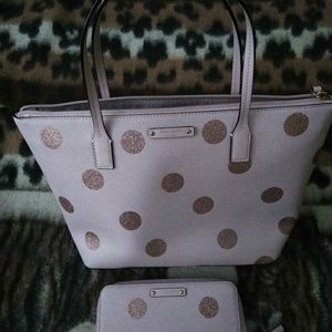 New with tags purse set